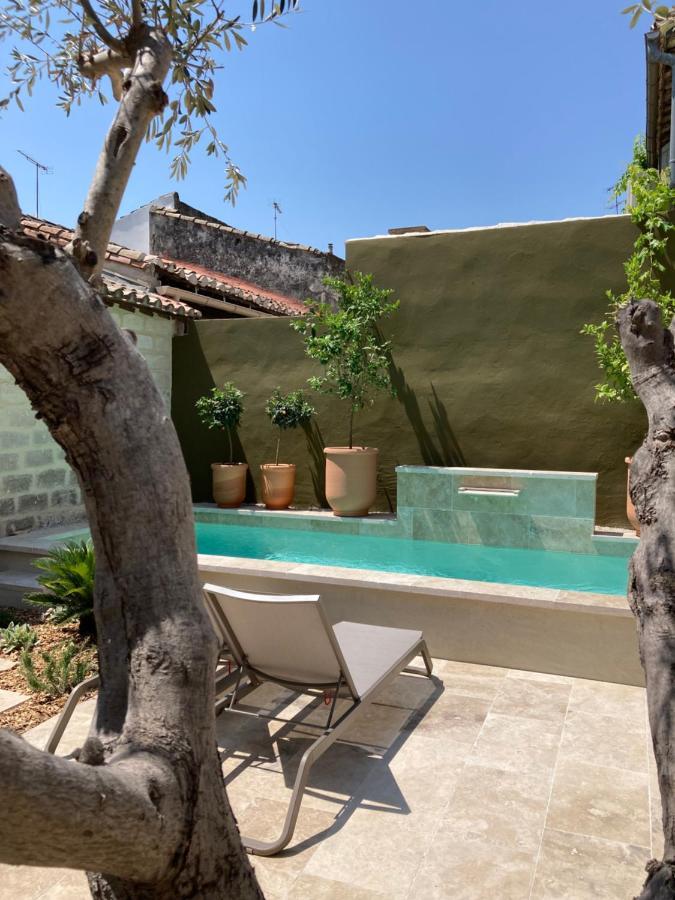Marcelle En Camargue Hotel Aigues-Mortes Exterior photo